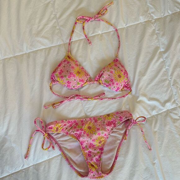 DAFFY Vintage 90s Swim Triangle Bikini, Pink & Yellow Floral - Picture 1 of 8